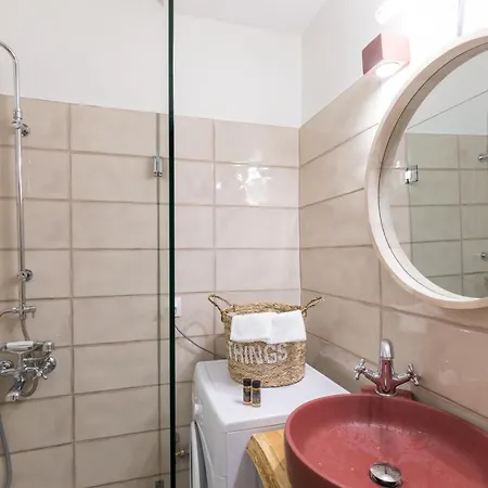 Stylish, Comfy By Konnect, Corfu Center Lägenhet